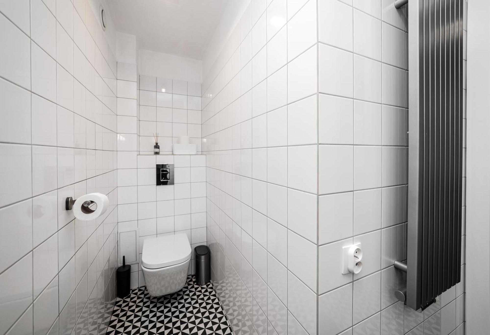 Well Located Cozy Place Lviv
